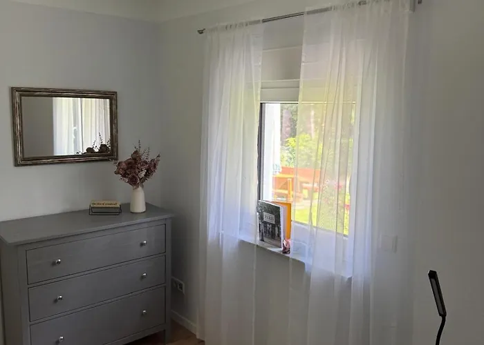 度假居 Seehuus 赖因斯贝格